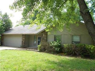 1435 E Cortland St, Fayetteville, AR 72703