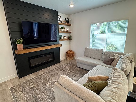 5th image of 1825 S 1280 W