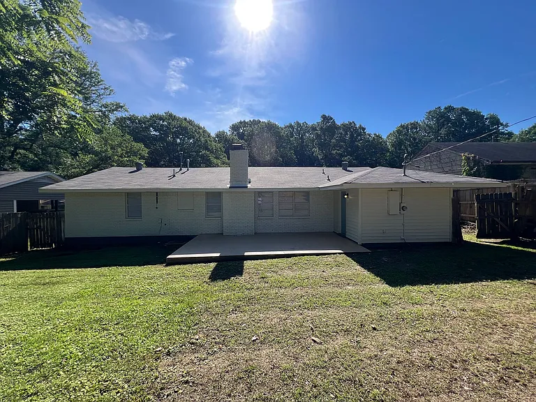 3707 Vanderwood Dr — Photo 9