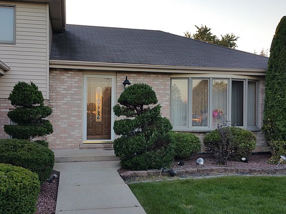 3rd image of 17012 Milford Ave