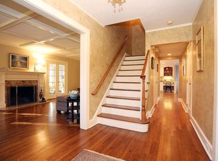 16 Llewellyn Rd, Summit, NJ 07901