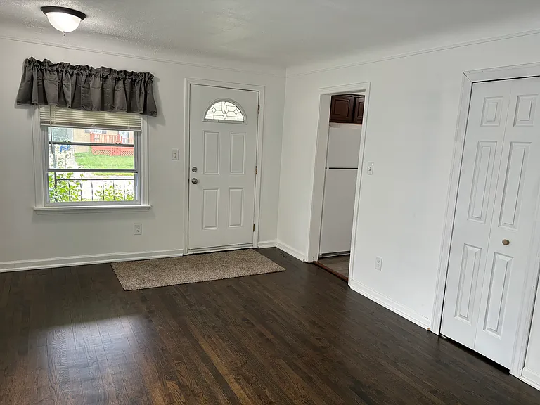 1410 E Madge Ave — Photo 10