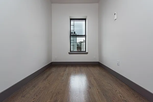 Rented by Nooklyn NYC LLC | media 49