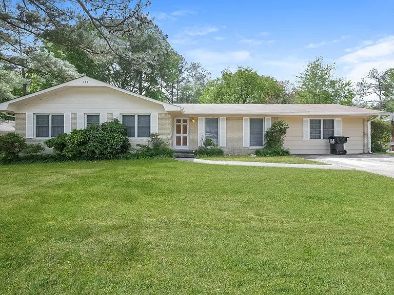 5645 Morning Creek Cir — Photo 2