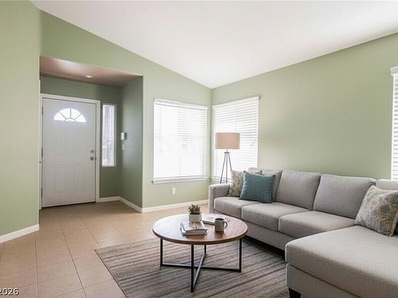 2nd image of 4435 Willowhill Ct