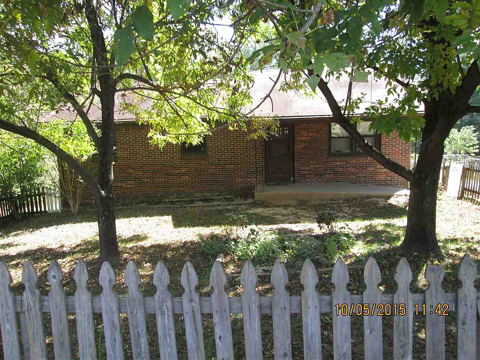 1st image of 78 McConnell Dr