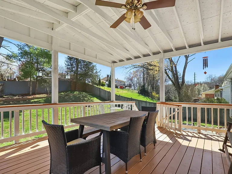 13705 Kerrydale Rd — Photo 25