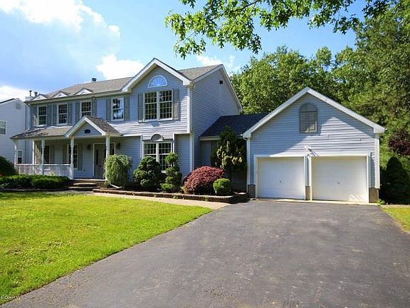 2nd image of 13 Brentwood Dr