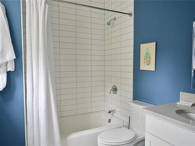801 Adair Ave NE — Photo 26