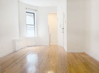 313 E 90th St APT 3B, New York, NY 10128
