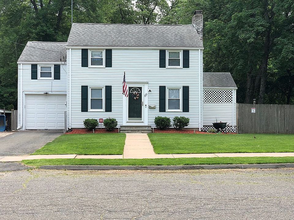 1st image of 69 Brookfield Dr