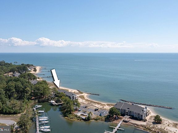 2nd image of 141 Beach Cove Dr