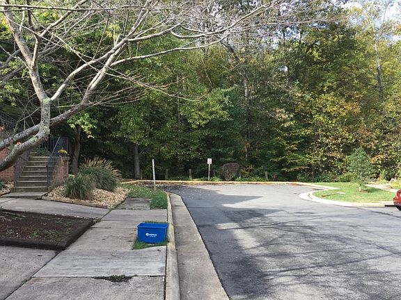 5th image of 15558 Winding Creek Dr