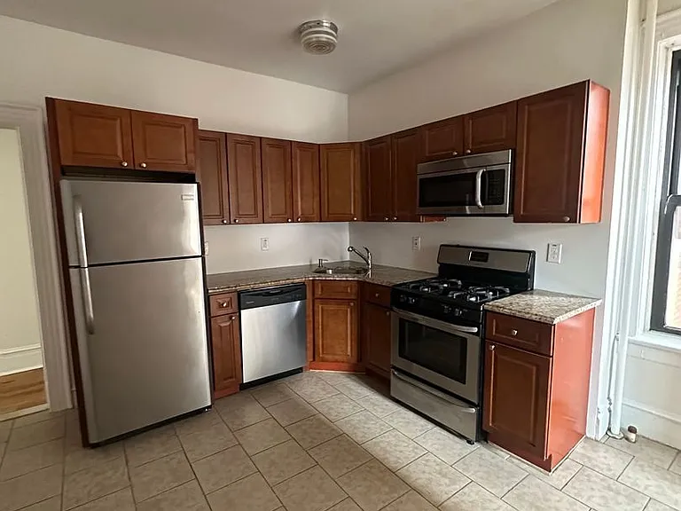 3401-The Stella on Park LLC — Photo 1