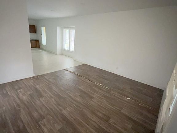 2nd image of 12211 Ilene St