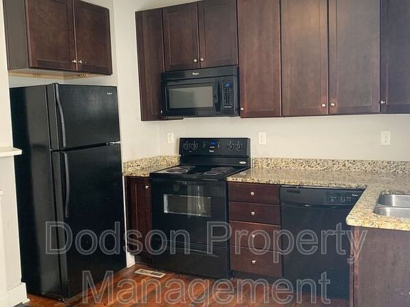 4th image of 633 N 27th St