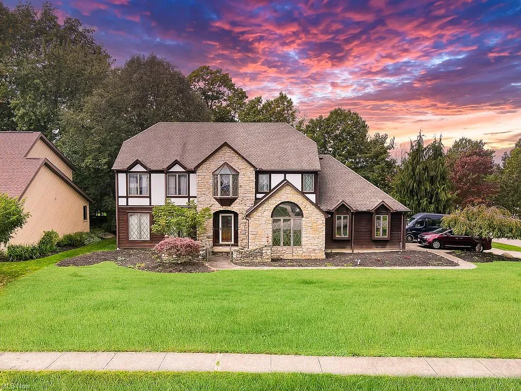 18406 S Salem Row photo 1