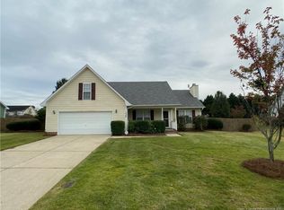 265 Walden Green Dr, Raeford, NC 28376