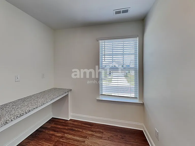 116 Ashton Park Dr — Photo 9
