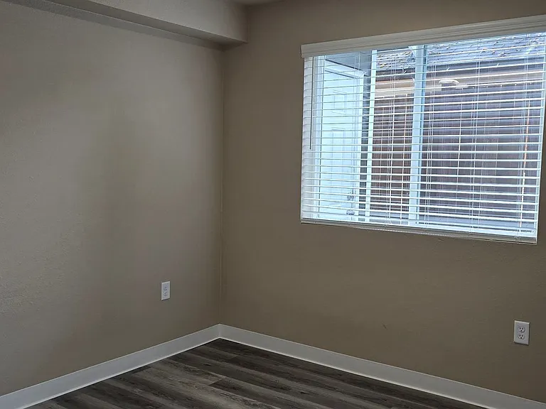 4528 S Junett St — Photo 11