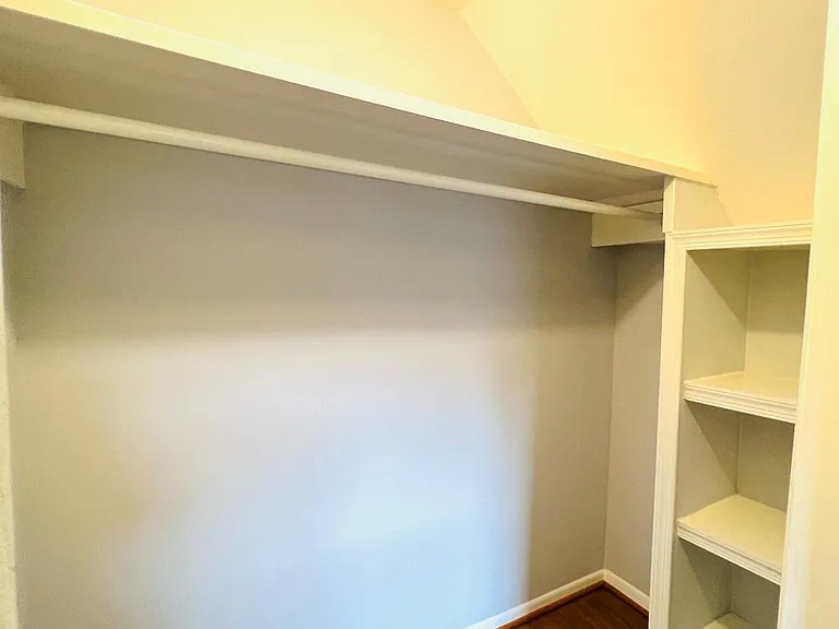 2220 Primrose Dr — Photo 20
