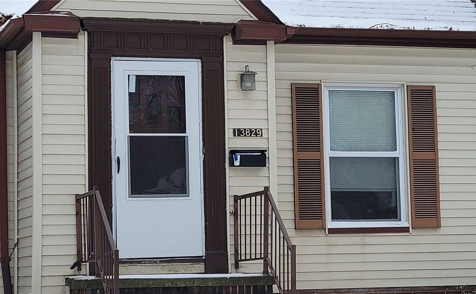 2nd image of 13829 Courtland Ave