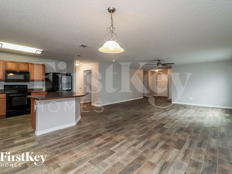 6200 Winnebago Ct — Photo 6