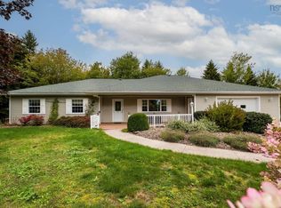 68 Two Rivers Dr, Mineville, NS B2Z 1K3