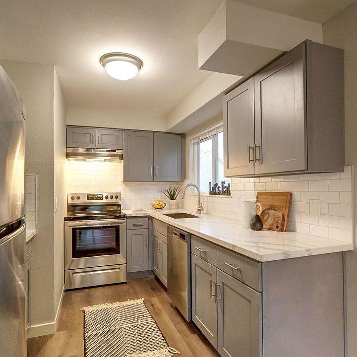 923925 SW Holden St Apartment Rentals Seattle, WA Zillow