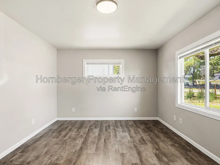 205 S Elizabeth Rd #5 — Photo 7