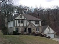 1st image of 1153 Glen Dr NE