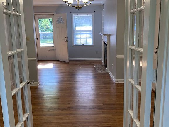 4th image of 5210 Sycamore Dr