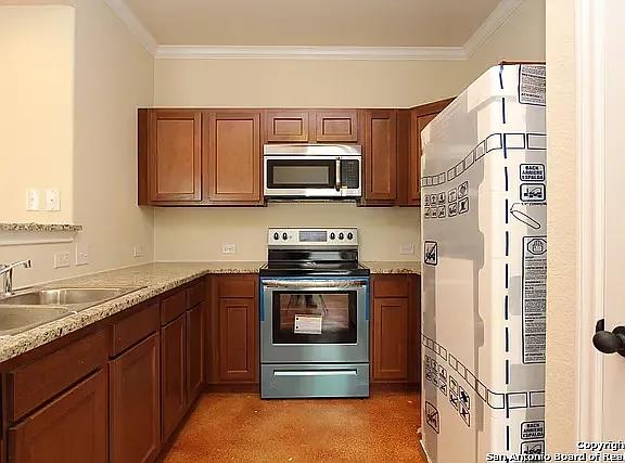 3 bed, 2.5 bath, 1211 sqft, $1,450 — Photo 4