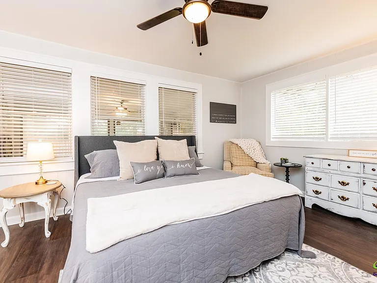 1304 Georgia Ave — Photo 20