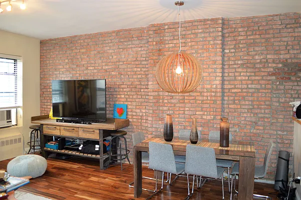 Rented by OvCo Realty | media 19