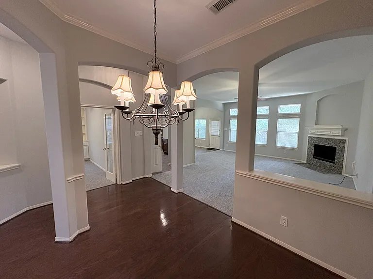 18703 River Meadows Rd — Photo 16