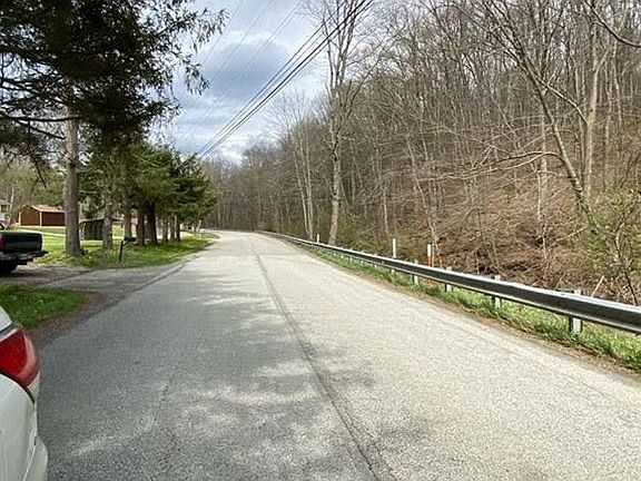 4th image of 365 Melcroft Rd