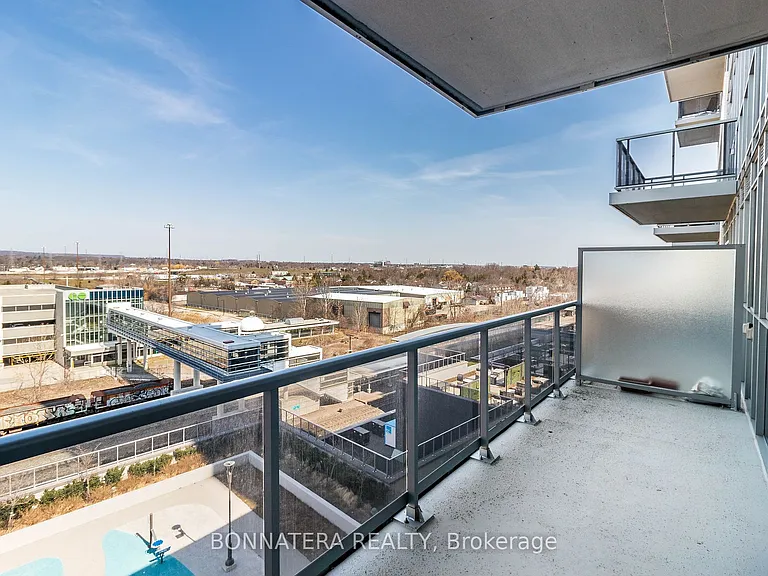 2081 Fairview St #803 — Photo 44