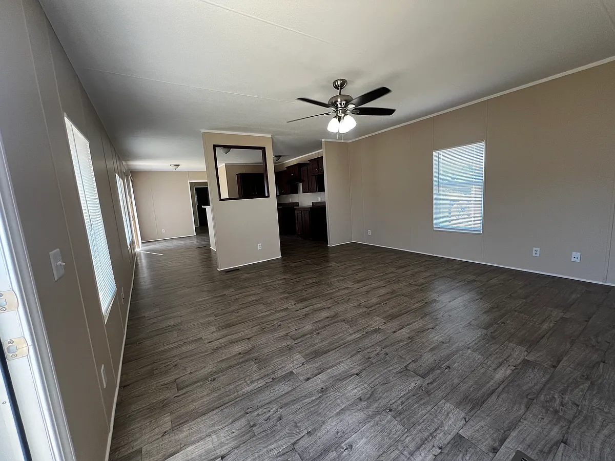 Building Photo - 1601 E Slaughter Ln #501