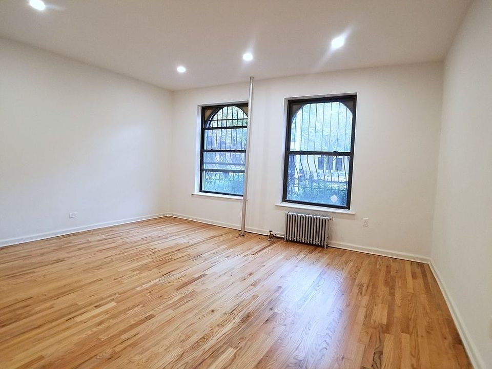 1st image of 369 Saint Johns Pl APT 1