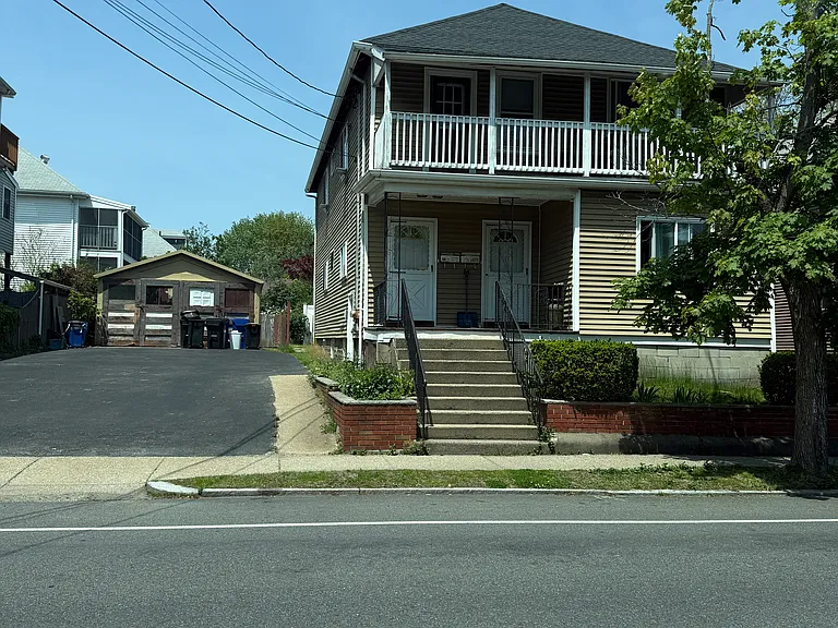 20 River St #2 — Photo 3
