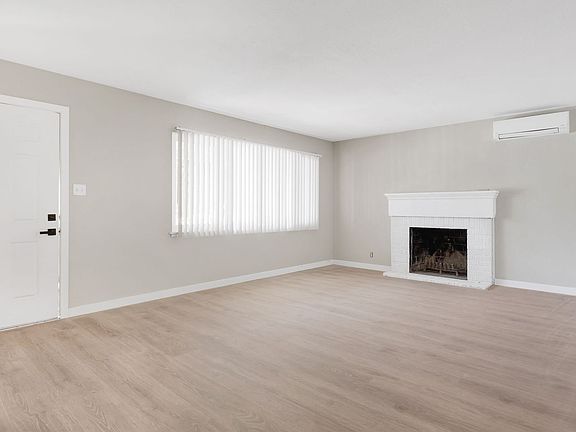 4th image of 611-613 Russell Blvd