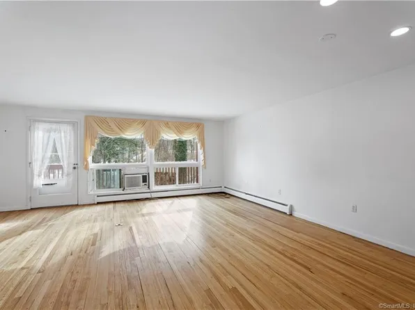 72 Worth Avenue #72, Hamden, CT 06518