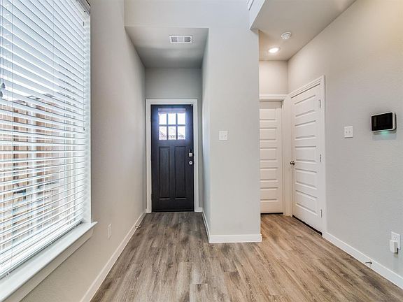 5th image of 3406 Blue Granite Ln