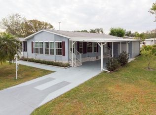 917 Yew St, Barefoot Bay, FL 32976