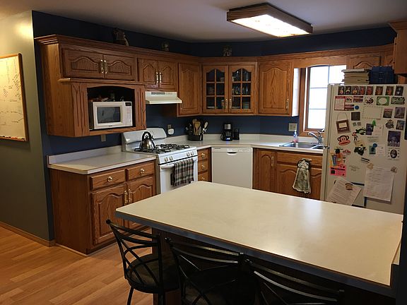 4th image of 4934 N Conrad Ct
