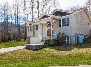 57 Mountain Ridge Ln, Fletcher, NC 28732