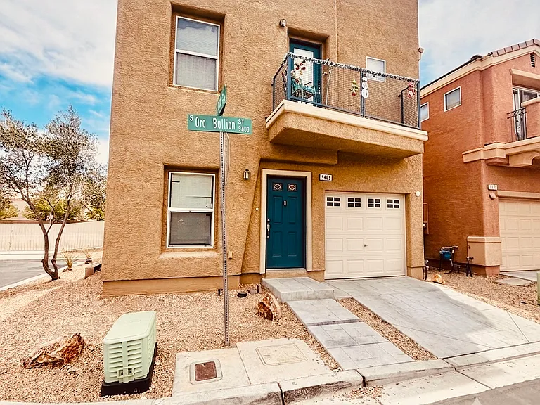 9486 Oro Bullion St — Photo 1