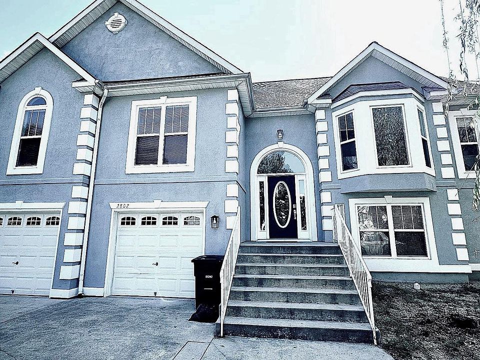 1st image of 2802 Dwight Ave