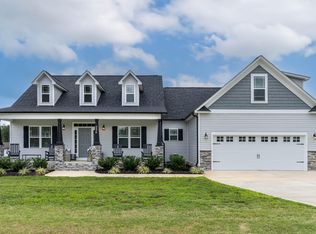 224 Carolina Landing Dr, Zebulon, NC 27597